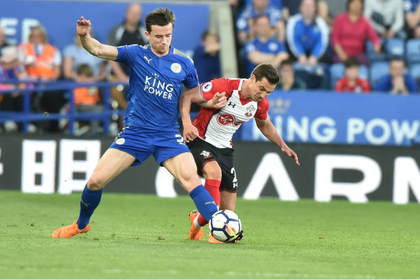 她运用了自 她运用了自